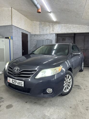 тайота камри 2010: Toyota Camry: 2010 г., 2.5 л, Автомат, Бензин, Седан