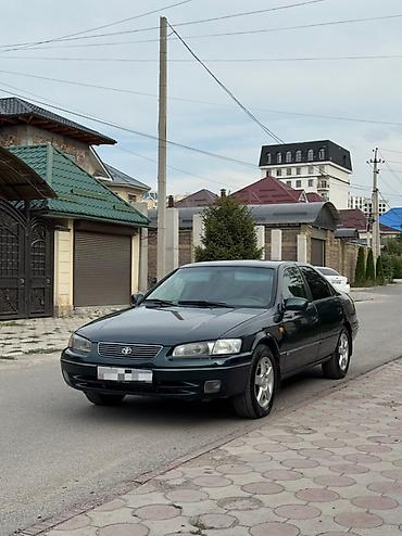 тутойт дымит: Toyota Camry: 1997 г., 3 л, Автомат, Газ, Седан — 2