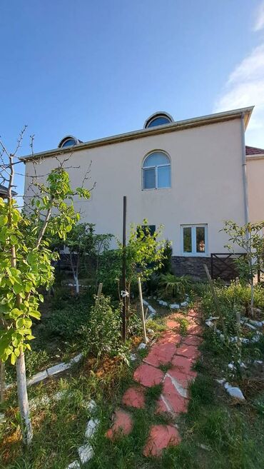 dasinmaz emlak ev alqi satqisi: 3 otaqlı, 180 kv. m, Orta təmir