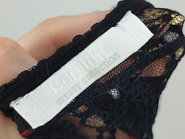 pull bear wyprzedaż: Bershka, Body damskie, rozmiar M — 4