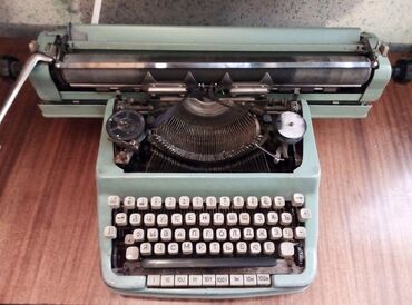 Антиквариат: Советские пишущие машинки. Антикварные 😍. По цене можно договориться🙌🏼