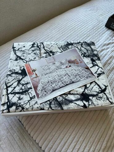 Posteljina: Bračna, bоја - Šareno — 6