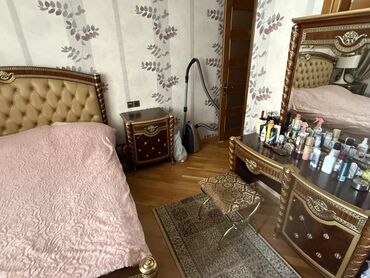 Yataq otağı dəstləri: İkinəfərlik çarpayı, 2 tumba — 1