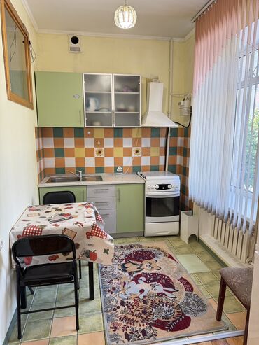 аренда помещения для швейного цеха: 1 бөлмө, Менчик ээси, Чогуу жашоосу жок, Толугу менен эмереги бар
