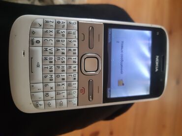 nokia 301: Nokia E5, rəng - Ağ