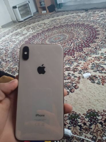 Apple iPhone: IPhone Xs Max, Б/у, 64 ГБ, Золотой, Защитное стекло, Чехол, 79 %