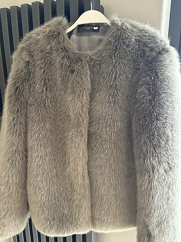 Шуба/полушубок Weekend Max Mara - Бренд: Weekend Max Mara (ярлык на