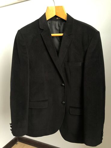 мужской пиджак: Костюм L (EU 40), цвет - Черный