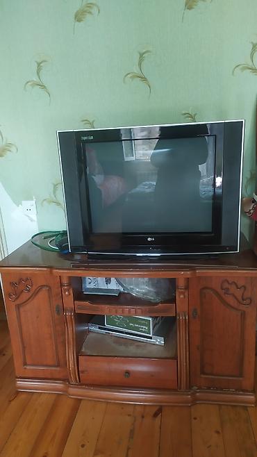 Televizorlar: LG televizor və taxta TV tumbası dəsti - Marka/model: LG kineskop — 1