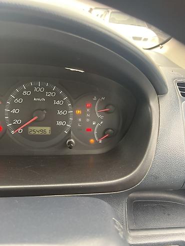 Honda: Honda Civic: 2001 г., 1.5 л, Вариатор, Бензин, Хэтчбэк — 10