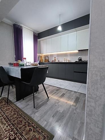 Продажа коттеджей и домов: 🏡 Продаётся просторный дом в районе Ак-Орго (Бишкек) 📍 ул. Б — 10