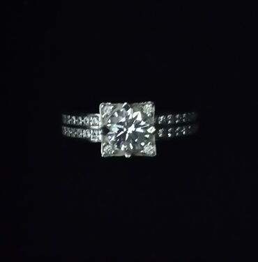 Prstenje: Potpuno nov verenički prsten bvlgari srebro 925 za više informacija