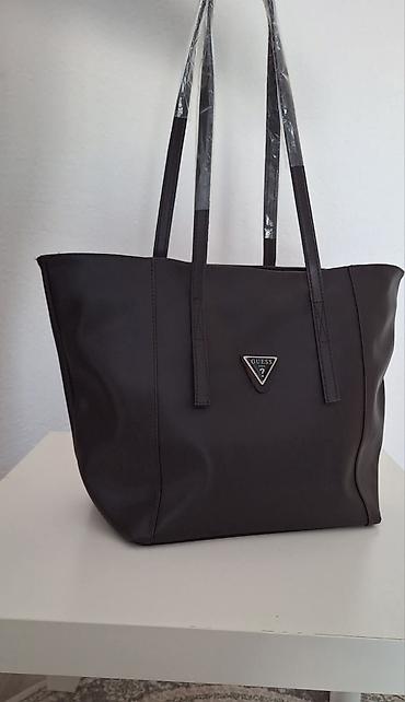 Torbe: 2700 din — 2