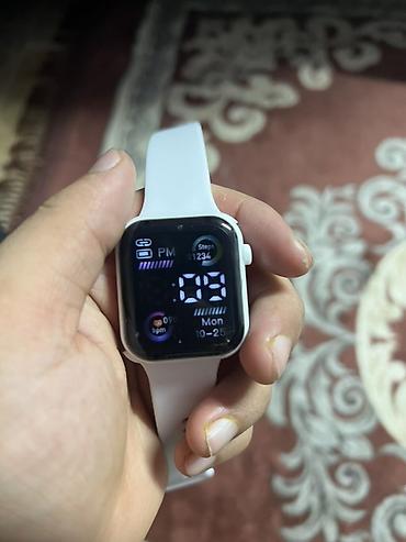 se watch 2: Смарт-часы с прямоугольным экраном и силиконовыми сменными ремешками — 4