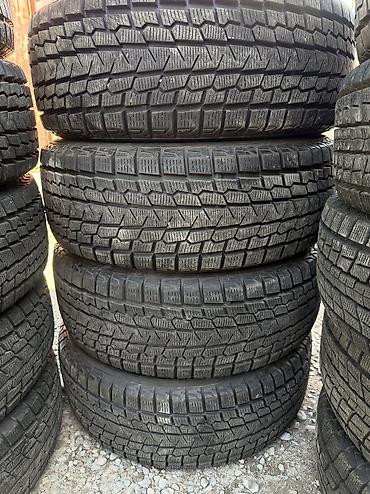 Шины 235 / 60 / R 17, Зима, Б/у, Комплект, Легковые, Япония, Yokohama