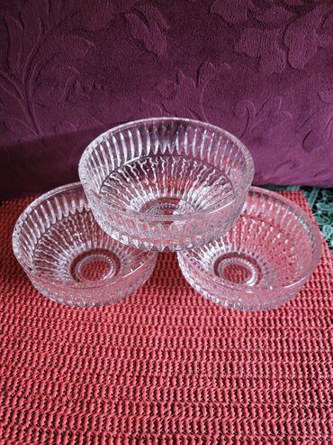 Kuhinjski setovi: Cinije nove za posalstice,kristal,led kristal 70te. Komada 3 u — 6