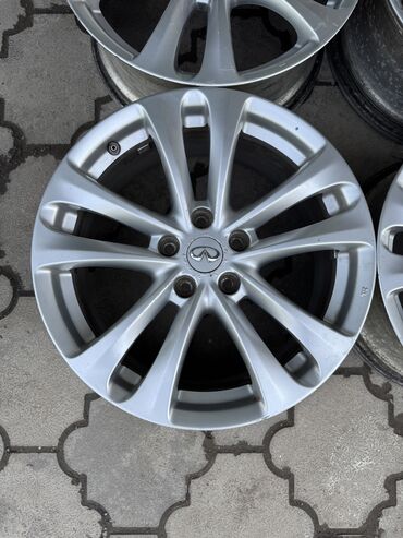 Диски: Литые Диски R 18 Комплект, отверстий - 5, Б/у — 3