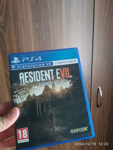 ps4 4500gb: Rezident evil 7 biohazard
barter yoxdur