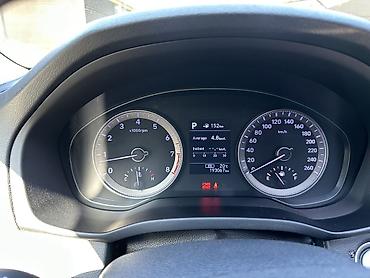 bmw ix3: Hyundai Grandeur: 2019 г., 2.4 л, Автомат, Бензин, Фастбек — 5