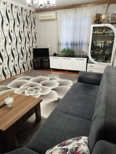 Köhnə tikili: Bakı, 3 otaqlı, Köhnə tikili, m. Qara Qarayev, 70 kv. m — 1