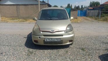 Toyota: Toyota Funcargo: 1999 г., 1.5 л, Автомат, Бензин