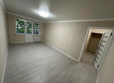 Продажа квартир: 1 комната, 32 м², 104 серия, 2 этаж, Евроремонт