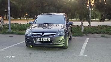 Opel: Opel Astra: 1.4 l | 2009 il 308000 km Hetçbek — 1