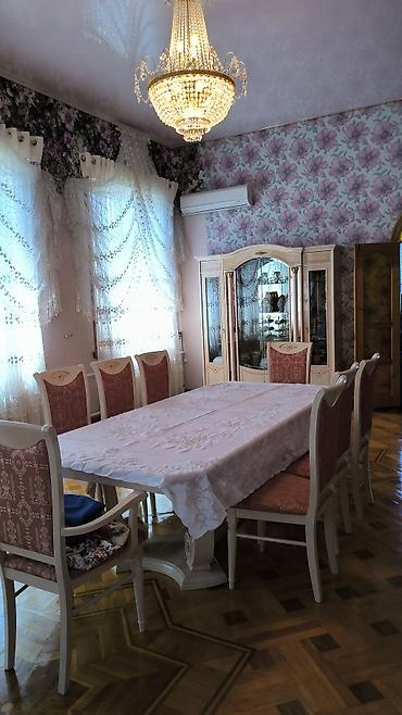 Продажа коттеджей и домов: Продам дом 2 этажа с подвалом . Участок разделен на два участка — 20