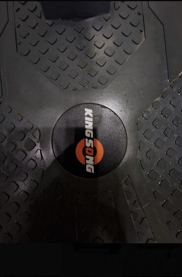 Elektrikli samokatlar: Elektrik skuter - Geniş gövdəli, slip-əleyhinə platforma - Ön və arxa — 6