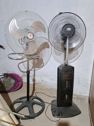 Elektronika: Hər 2 si əla işləyir.. Dəmir  sərinkeş  35 Azn Buxarlı  sərinkeş  50