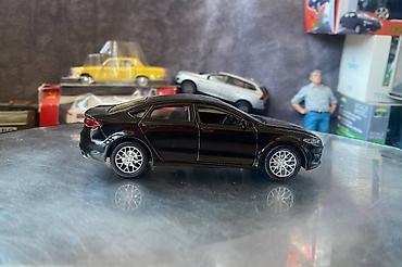 Avtomobil modelləri: Ford, 2013 il, 1:43, Dəmir, Ödənişli çatdırılma — 13