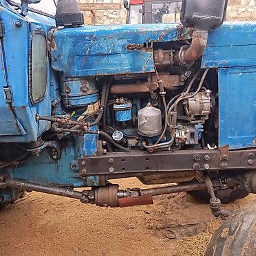 89 tekeri: Traktor MTZ-80/82 (Belarus) – mavi kabinli, dörd təkərli, universal — 5