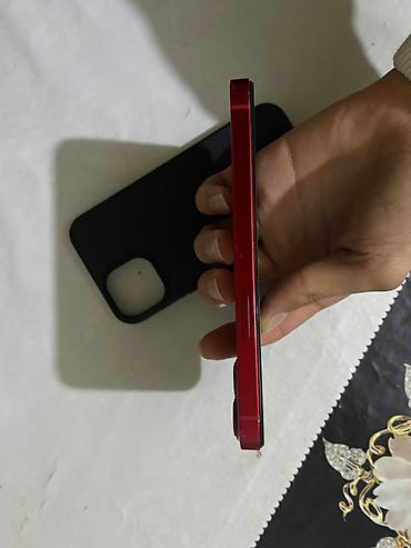 iphone se 2022 ikinci el: IPhone 13, Qırmızı, Face ID — 4
