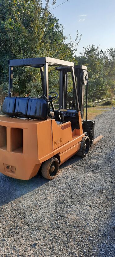 Yük maşınları: Tam işlek veziyetdedir detalari ela veziyetdedir 5m hundurluye — 8