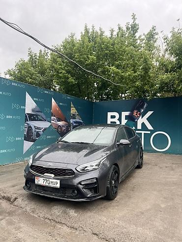 Kia K3: 2019 г., 1.6 л, Робот, Бензин, Лифтбек lalafo.kg да Kia K3: 2019 г., 1.6 л, Робот, Бензин, Лифтбек