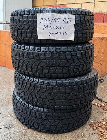 жатый воздух: Шиналар 235 / 65 / R 17, Кыш, Колдонулган, Комплект, Жол тандабастар (АТ/МТ), Кытай, Maxxis — 1