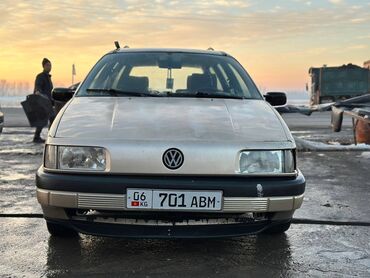opel vectra b: Volkswagen Passat: 1991 г., 1.8 л, Механика, Бензин, Универсал