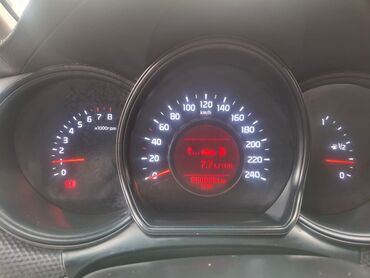 Kia: Kia Ceed: 2014 г., Автомат, Бензин, Универсал — 2