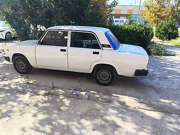 arxa patpres: Model: Lada 2107 (VAZ 2107) Kuzov: sedan, 4 qapı Rəng: ağ İli 2008 — 2