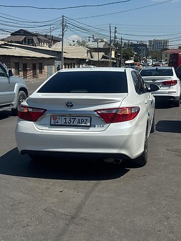 jac t9: Toyota Camry: 2016 г., 2.5 л, Автомат, Гибрид, Седан — 1