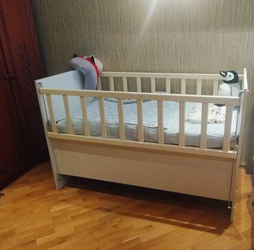 Для девочки и мальчика, Б/у, Кровать