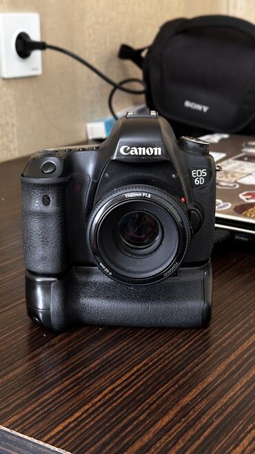 фотоаппарат canon powershot sx410 is black: Canon 6d Yangnou 50mm\1.8f 110k probeq Üzərində verilir Kəməri Grip
