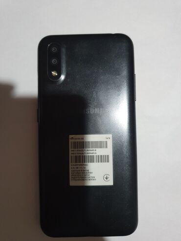 про наушники: Samsung Galaxy A01, Колдонулган, 16 ГБ, түсү - Кара, 1 SIM