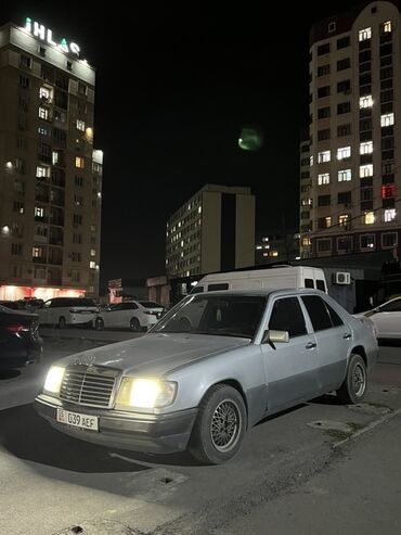 щиток приборов мерс: Mercedes-Benz W124: 1993 г., 2 л, Седан
