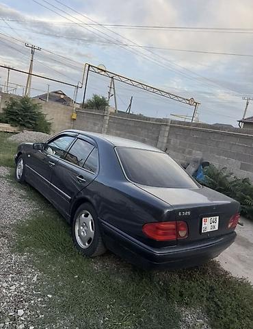 e500 124: Mercedes-Benz E-Class: 1997 г., 3.2 л, Автомат, Бензин, Седан — 4