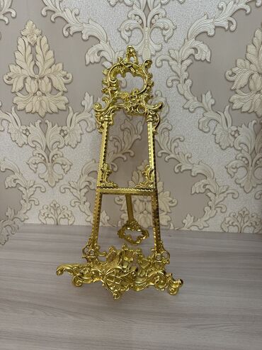 Şəkillər, tablolar: Təcili satilir Təzədir. Qurani Kerim qoyulur içinə. Üstünə Ərəbcə — 3