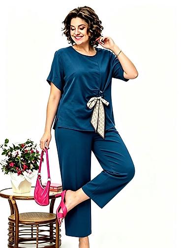komplet odece: 06. Komplet za punije
XL 2XL 3XL 
Cena : 2.900 dinara H — 1