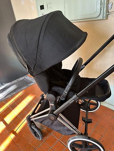 launch pad9: Коляска прогулочная Cybex Priam, цвет Black - Легендарная рама Priam — 3
