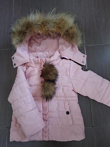 Детская куртка Fendi нежно-розового цвета.подойдет на 3-3,5 годика at lalafo.kg Детская куртка Fendi нежно-розового цвета.подойдет на 3-3,5 годика
