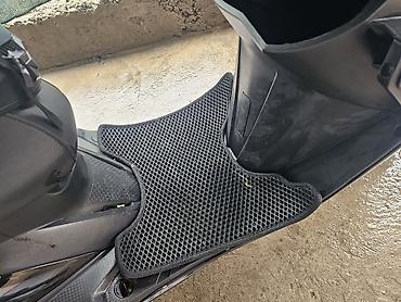 Скутеры: Тип скутера 150 куб. см, Бензин, Б/у — 2